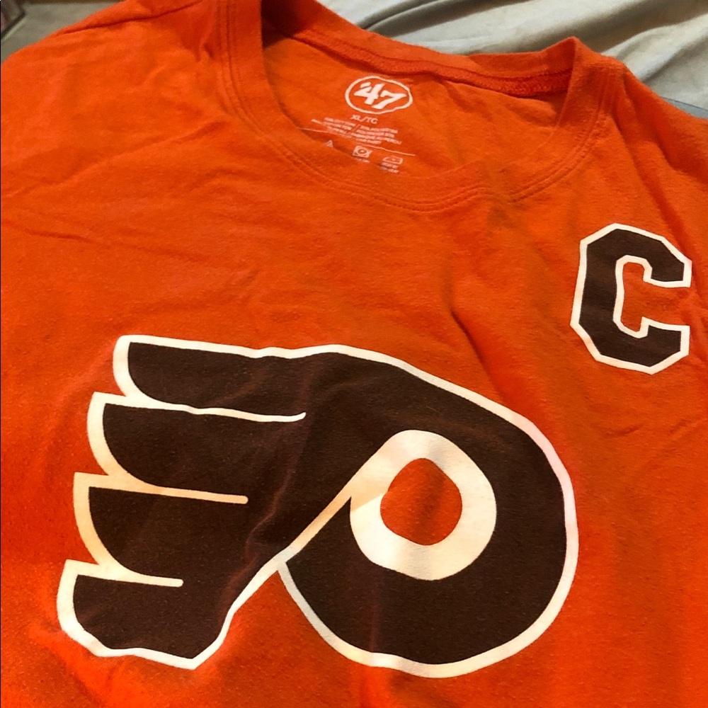 Philadelphia Flyers Winged Puck Logo Tee